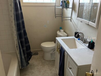 unlisted-address, Chicago, IL 60617 - photo 5