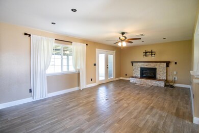 1082795C-9370-443B-B939-796EE3871BF8