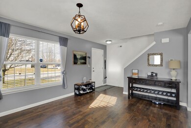 847 Pine Lake Dr, Greenwood, IN 46143 - photo 6