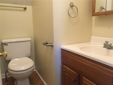 4489 Connaught Dr W, Plainfield, IN 46168 - photo 7