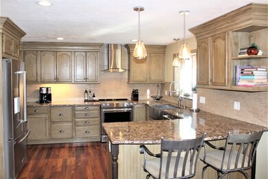 32 Deer Run Rd, Bellingham, MA 02019 - photo 6