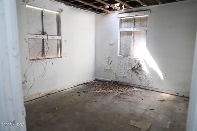 524 Central Ave 4