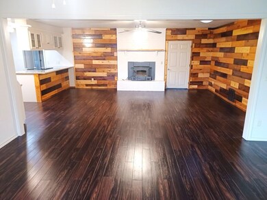 801 W Hickory Ave, Duncan, OK 73533 - photo 2