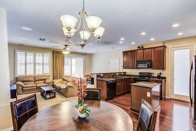 Dining/Kitchen