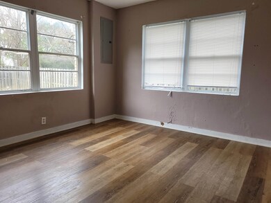 303 10th St SE, Cullman, AL 35055 - photo 4