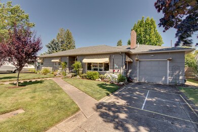 Julie Love - 1550 25th St NE, Salem, OR_