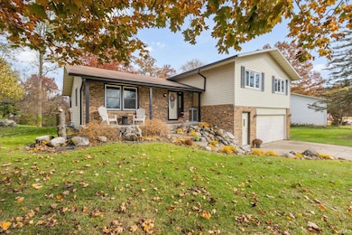 51040 Shady Ln, Elkhart, IN 46514 - photo 2