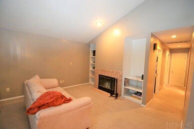 404 W Piper Ct, Muncie, IN 47303 - photo 2