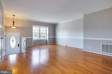 7441 Courtland Cir, Manassas, VA 20111 - photo 4
