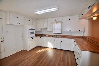 511 N Merrimac St, Weatherford, TX 76086 - photo 4