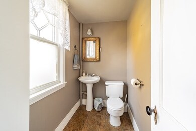 43 W School St, Westfield, MA 01085 - photo 7