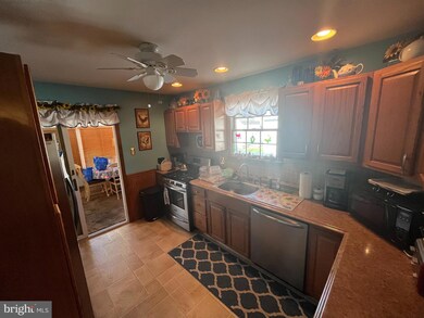10 Juniper Ave, Somerdale, NJ 08083 - photo 4