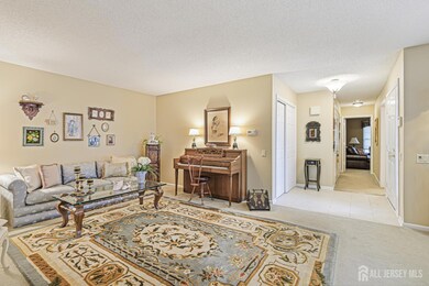 304 Waxwing Dr, Monroe Township, NJ 08831 - photo 5