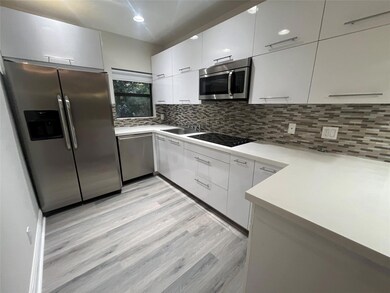 1109 E Broward Blvd unit 8, Fort Lauderdale, FL 33301 - photo 2