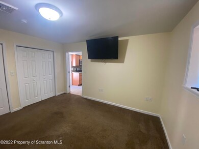 303 Butler St, Dunmore, PA 18512 - photo 5