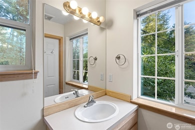 16400 44th Ave W unit 4, Lynnwood, WA 98037 - photo 6