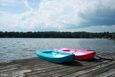 217 Lakeview Cir, Louisa, VA 23093 - photo 2