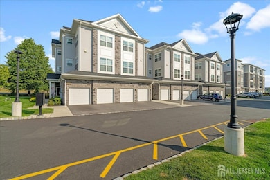 33 Veterans Way, Morris Plains, NJ 07950 - photo 3