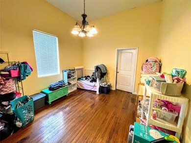 3/1 bedroom 2