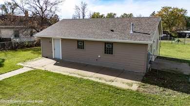 916 1st Ave E, New England, ND 58647 - photo 6