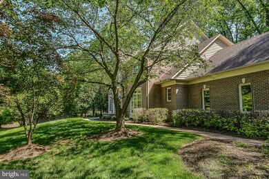 11330 Bright Pond Ln, Reston, VA 20194 - photo 2