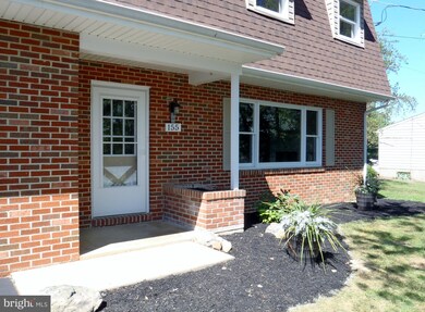 155 Linwood Dr, Chambersburg, PA 17202 - photo 2