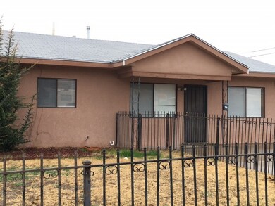 603 Spruce Ave, Alamogordo, NM 88310 - photo 2