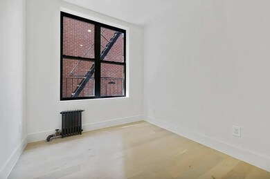 unlisted-address, New York, NY 10011 - photo 3