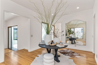 61913 Hosmer Lake Dr, Bend, OR 97702 - photo 5