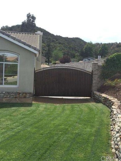 RV Parking Side Gate