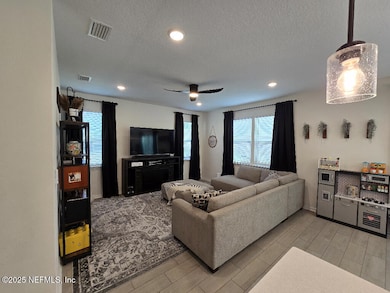 7233 Mahogany Run Dr, Jacksonville, FL 32244 - photo 6