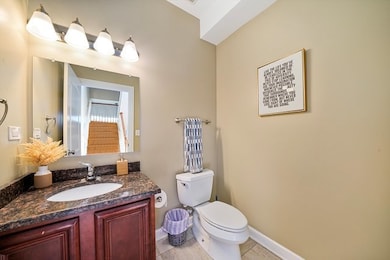 7943 W 92nd St unit 7947, Hickory Hills, IL 60457 - photo 6