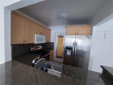 420 SE 2nd Ave unit 5, Deerfield Beach, FL 33441 - photo 6