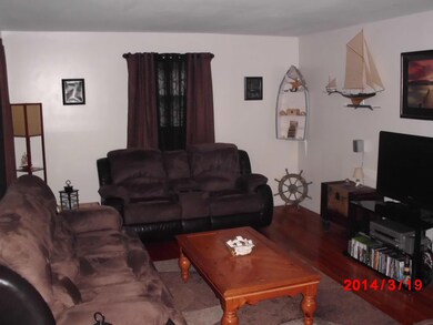 1327 Pierce Ave, Columbus, OH 43227 - photo 5