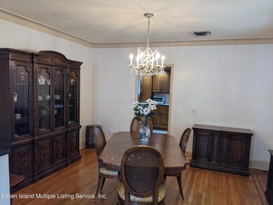 136 Dudley Ave, Staten Island, NY 10301 - photo 7