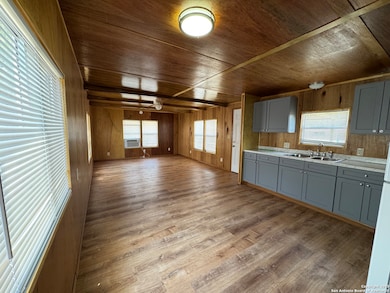 6060 Mount Olive Rd unit 2, Adkins, TX 78101 - photo 2