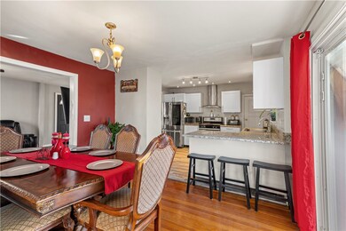 36 Bowlet St, Providence, RI 02909 - photo 4