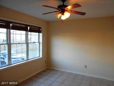 90 Planet Ct, Martinsburg, WV 25404 - photo 4