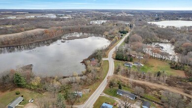 147 W Mcclung Rd, La Porte, IN 46350 - photo 6