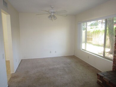 FORMAL DINING AREA