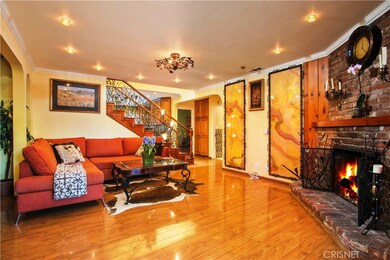 22018 Dumetz Rd, Woodland Hills, CA 91364 - photo 6