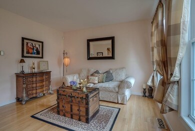 12 Pratt St, South Grafton, MA 01560 - photo 5