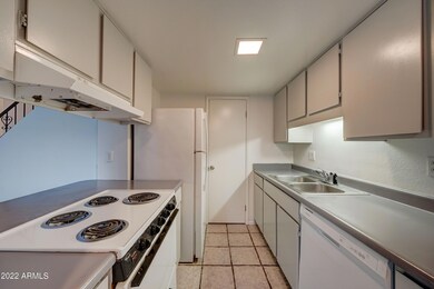 10208 N 8th St unit A, Phoenix, AZ 85020 - photo 7