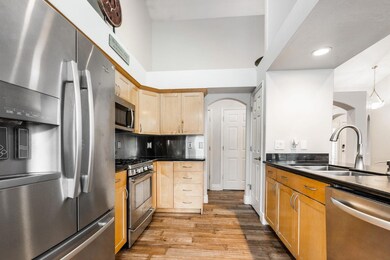 6_Kitchen_1800x1200_3928184