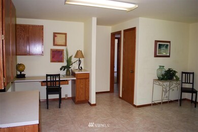 2296 Rice Rd, Chehalis, WA 98532 - photo 4