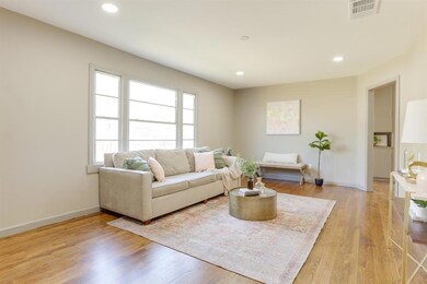 309 Harmon St, Weatherford, TX 76086 - photo 3