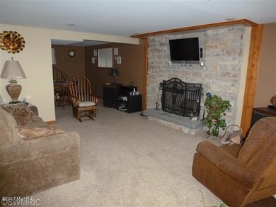 20140715072813738921000000-o