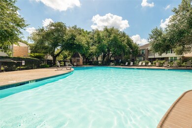 869 Wax Myrtle Ln unit A, Houston, TX 77079 - photo 4