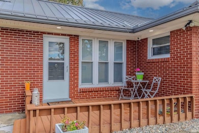 409 Water St, Angola, IN 46703 - photo 4