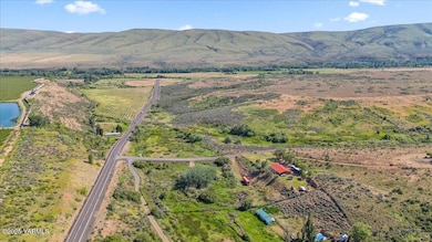 101 W Slavin Rd, Yakima, WA 98903 - photo 4